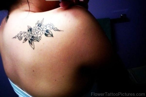 Daisy Flower Tattoo On Shoulder Back