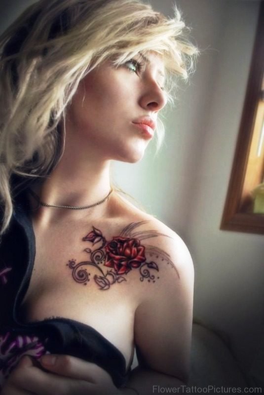 Realistic Flower Tattoo On Shoulder