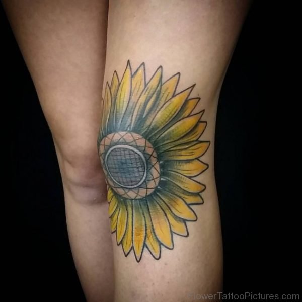 Amazing Sunflower Tattoo On Knee