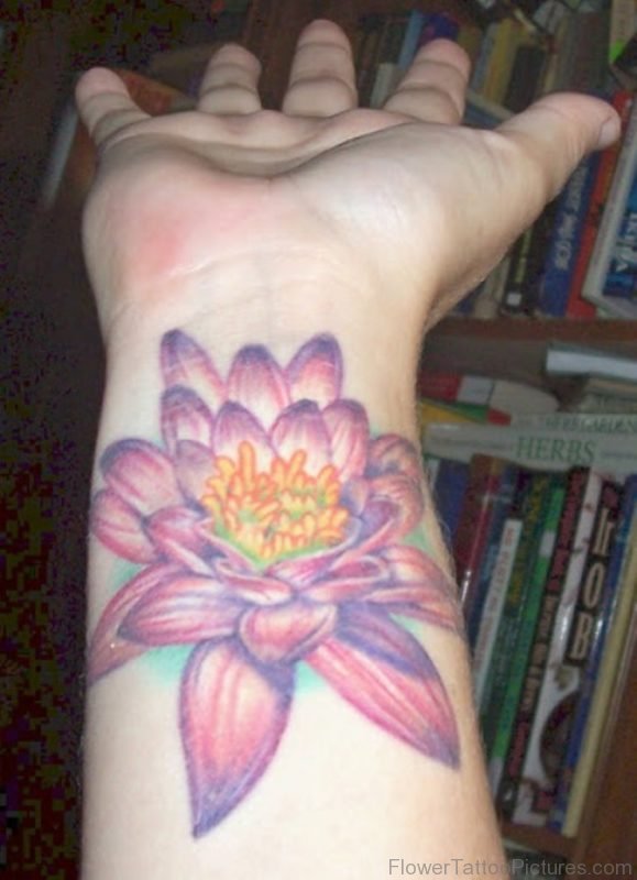 74 Fabulous Lotus Flower Tattoos On Wrist.